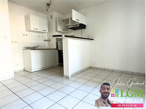 t2 à la vente -   30000  NIMES, surface 33 m2 vente t2 - UBI424129600